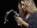 Nutriționist: Nu bea apă dintr-o sticlă de plastic